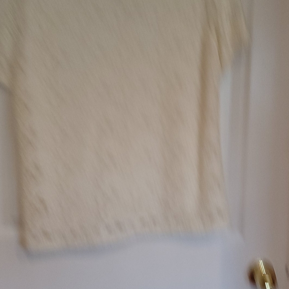 blouse - Picture 6 of 6